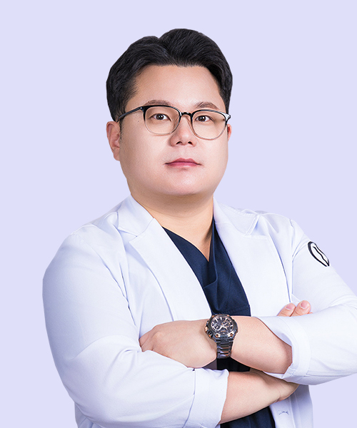 Park Deok Young  Dokter Ketua - Guwol